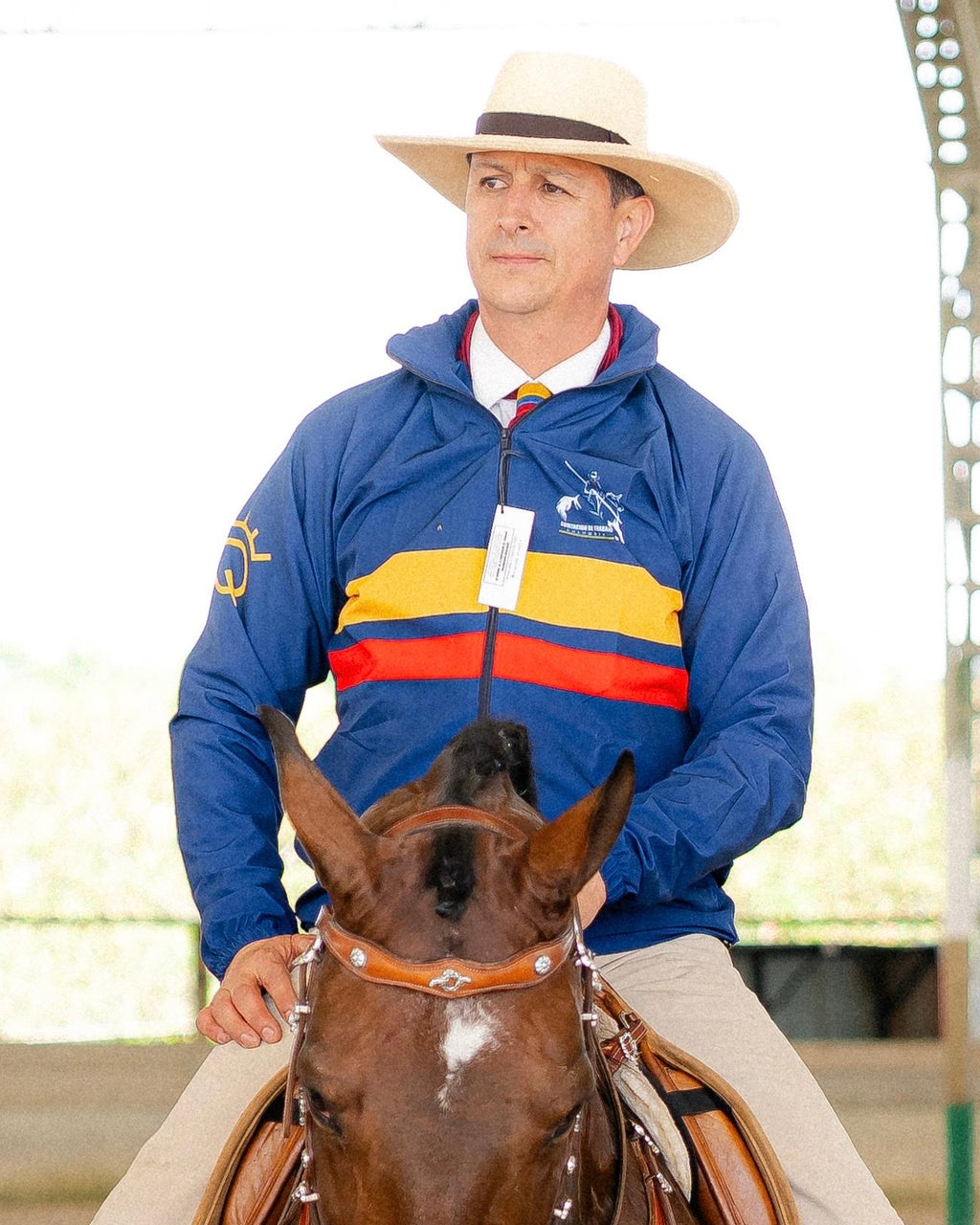 CHAQUETA OFICIAL EQUIPO COLOMBIA